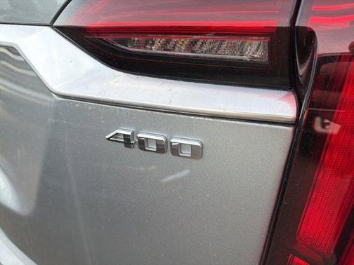 2025 Cadillac XT6 Premium Luxury FWD