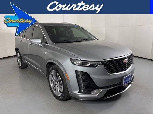 2025 Cadillac XT6 Premium Luxury FWD