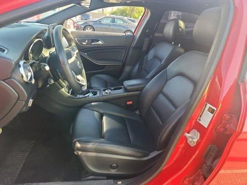 2018 Mercedes-Benz GLA 250 Base 4MATIC