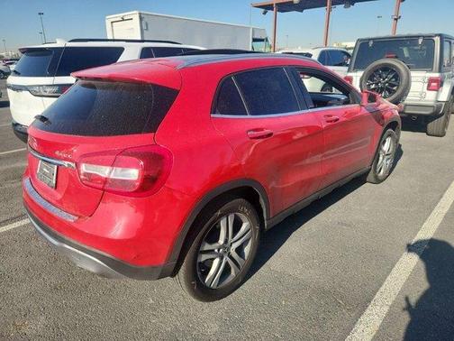 2018 Mercedes-Benz GLA 250 Base 4MATIC