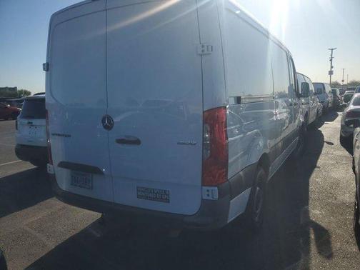 2022 Mercedes-Benz Sprinter 1500 Standard Roof