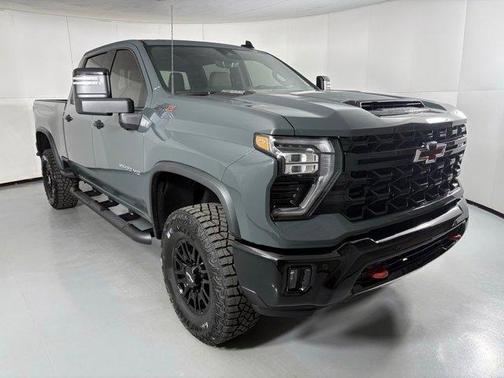 2026 Chevrolet Silverado 2500 ZR2