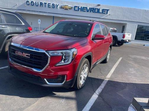 2024 GMC Terrain SLE