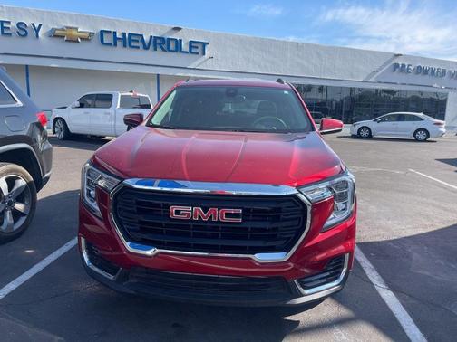 2024 GMC Terrain SLE