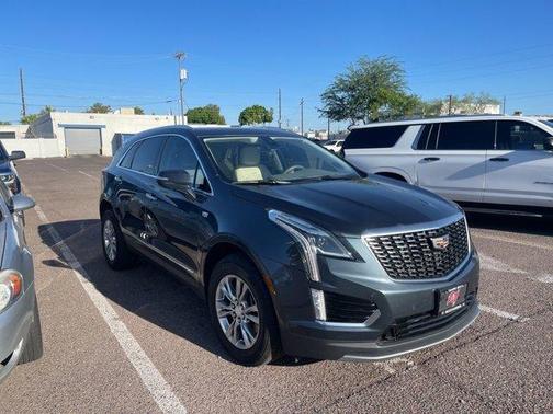 2020 Cadillac XT5 Premium Luxury