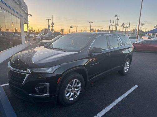 2023 Chevrolet Traverse LS