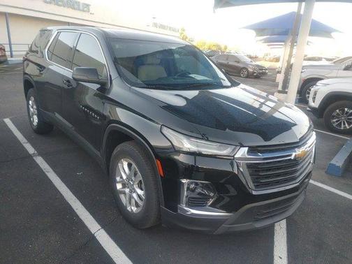 2023 Chevrolet Traverse LS