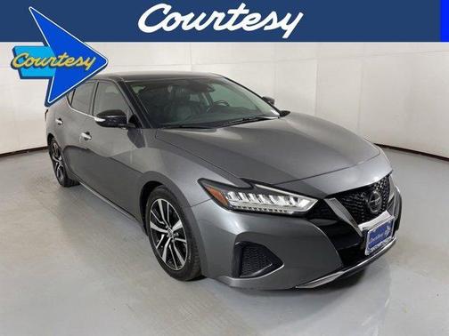 2021 Nissan Maxima SV