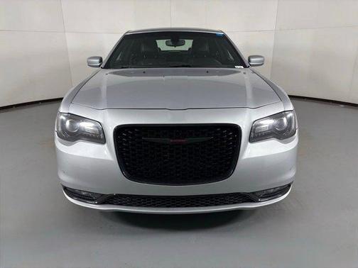 2023 Chrysler 300 S