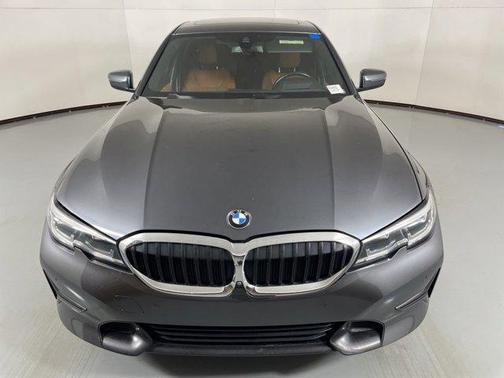 2019 BMW 330 i xDrive