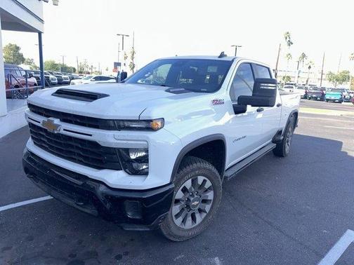 2024 Chevrolet Silverado 2500 Custom
