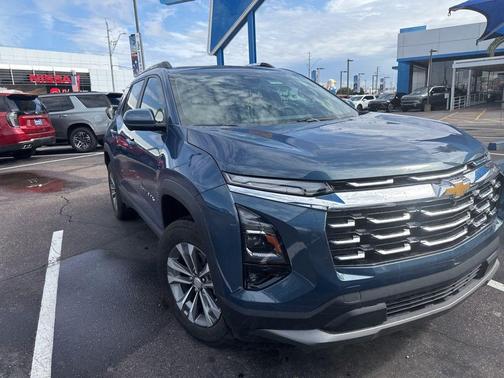 2025 Chevrolet Equinox LT