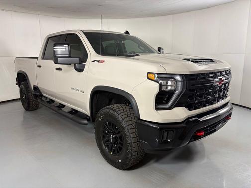 2026 Chevrolet Silverado 2500 ZR2