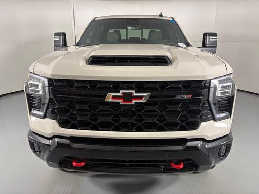 2026 Chevrolet Silverado 2500 ZR2