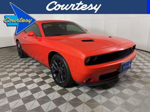 2022 Dodge Challenger SXT