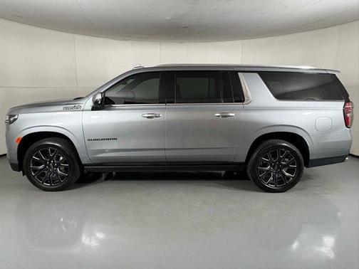 2024 Chevrolet Suburban High Country