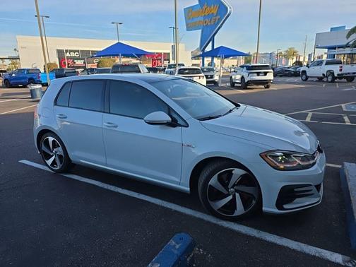 2020 Volkswagen Golf GTI 2.0T SE