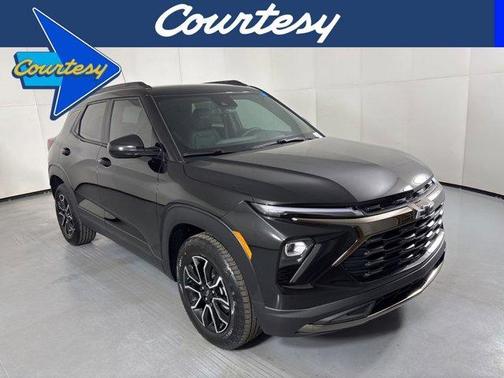 Mosaic Black Metallic 2026 Chevrolet Trailblazer ACTIV