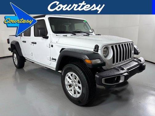 2023 Jeep Gladiator Sport