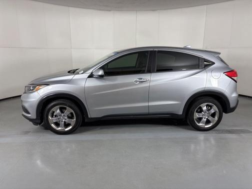 Silver 2022 Honda HR-V LX