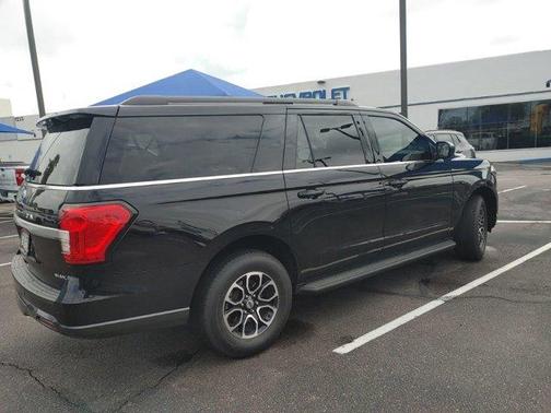 2022 Ford Expedition Max XLT