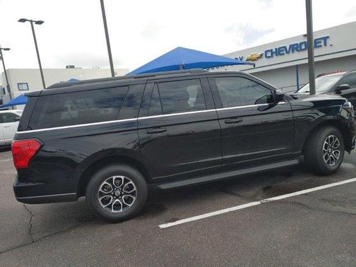 2022 Ford Expedition Max XLT