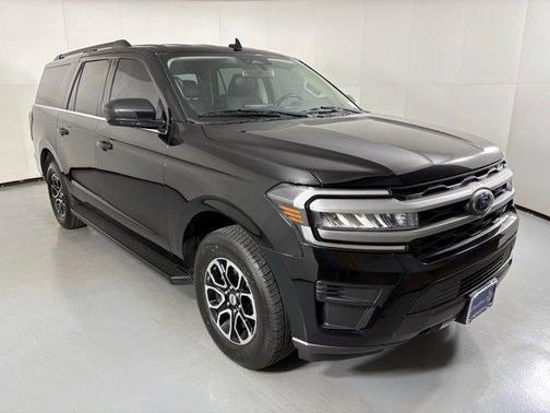 2022 Ford Expedition Max XLT