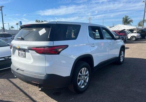 2023 Chevrolet Traverse LS