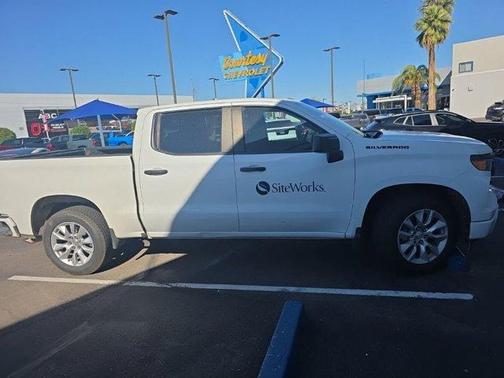 2023 Chevrolet Silverado 1500 Custom