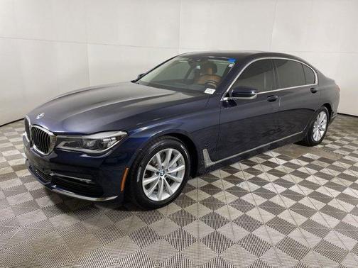 2018 BMW 750 i xDrive