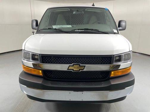 2025 Chevrolet Express 2500 Work Van