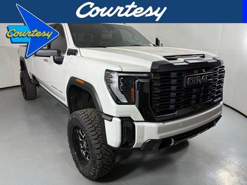 White Frost Tri-Coat 2024 GMC Sierra 3500 Denali Ultimate