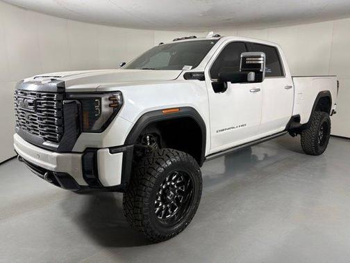 White Frost Tri-Coat 2024 GMC Sierra 3500 Denali Ultimate