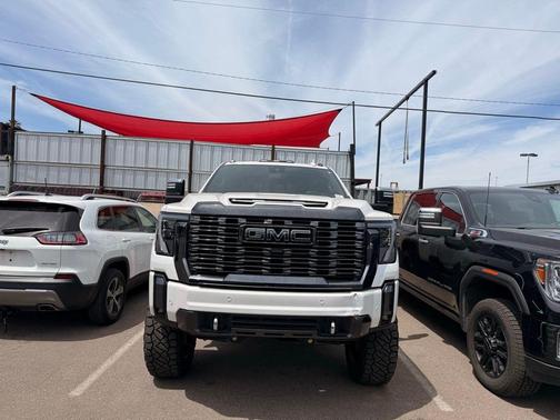 White Frost Tri-Coat 2024 GMC Sierra 3500 Denali Ultimate