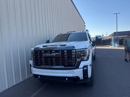 White Frost Tri-Coat 2024 GMC Sierra 3500 Denali Ultimate