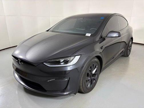 2025 Tesla Model X Base