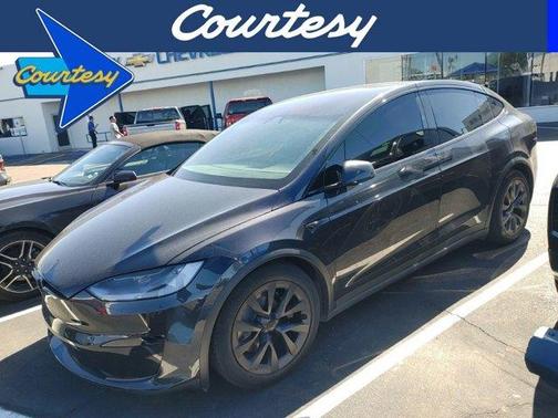 2025 Tesla Model X Base