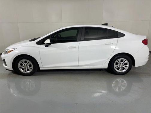 2019 Chevrolet Cruze LS
