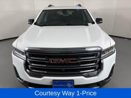 Summit White 2023 GMC Acadia AT4