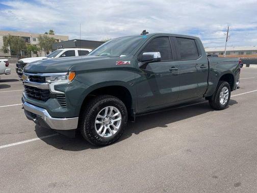 2025 Chevrolet Silverado 1500 LT