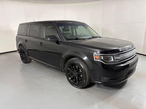 Black 2019 Ford Flex Limited