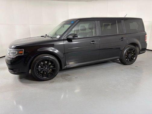Black 2019 Ford Flex Limited