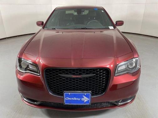 2022 Chrysler 300 S