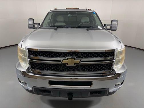 2011 Chevrolet Silverado 3500 LT