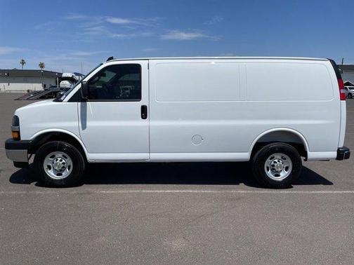 2025 Chevrolet Express 2500 Work Van