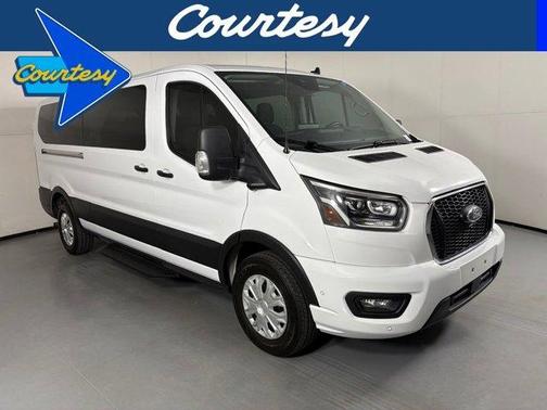 Oxford White 2023 Ford Transit-350 XLT
