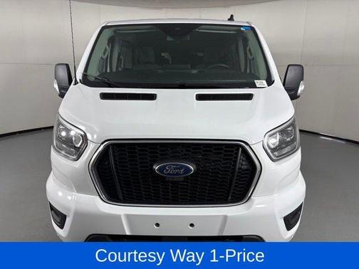 Oxford White 2023 Ford Transit-350 XLT