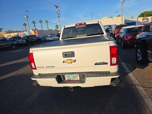 2017 Chevrolet Silverado 1500 High Country