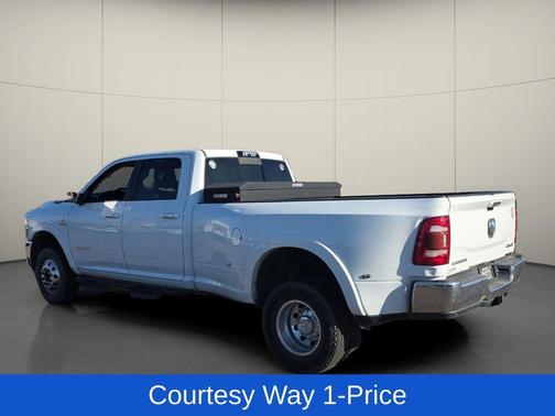 Bright White Clearcoat 2020 RAM 3500 Laramie