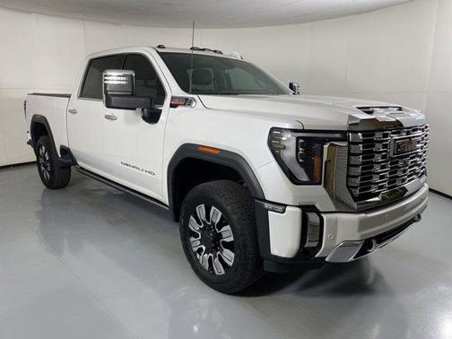 2024 GMC Sierra 2500 Denali